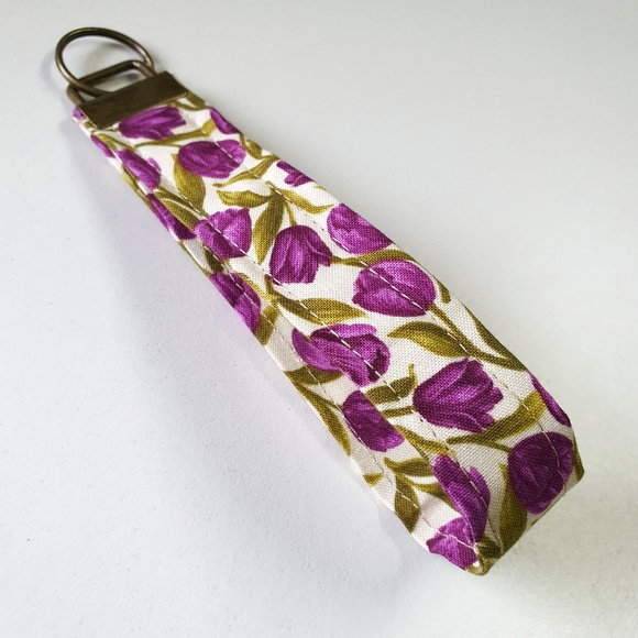 8 for $15 * Floral Fabric Key Fob Wristlet - Picture 3 of 5